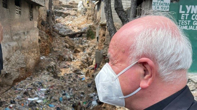 Erzbischof Paglia zu Besuch in Haiti