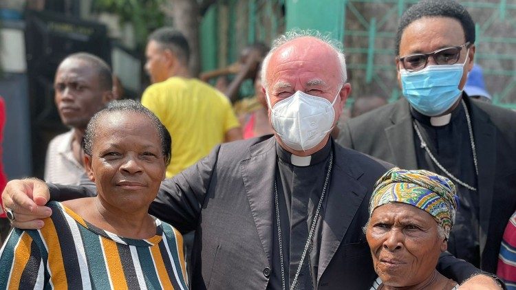 Erzbischof Paglia zu Besuch in Haiti