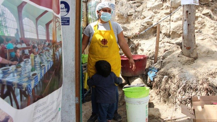 Entrega total para ayudar a las madres a alimentar a sus hijos