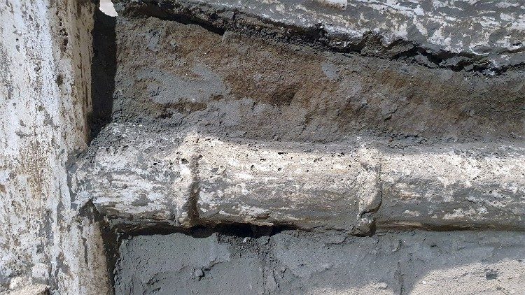 Objeto no Quarto dos Escravos em Pompeia