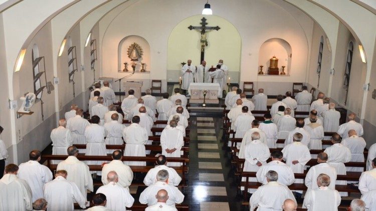 Misa de apertura, 119° Asamblea Plenaria Argentina, en la Casa de Retiros “El Cenáculo”.