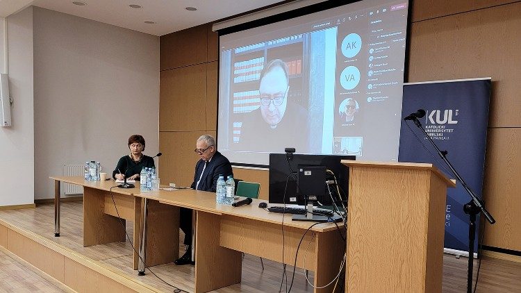 Blick in einen Hörsaal der Katholischen Uni Johannes Paul II. in Lublin