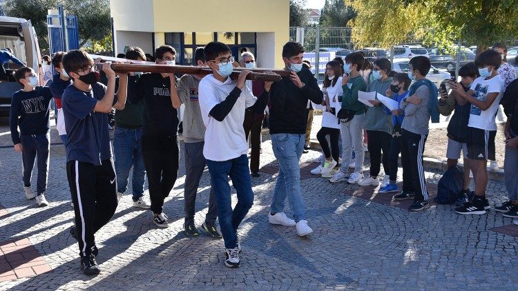 JMJ Símbolos Algarve / Folha do Domingo