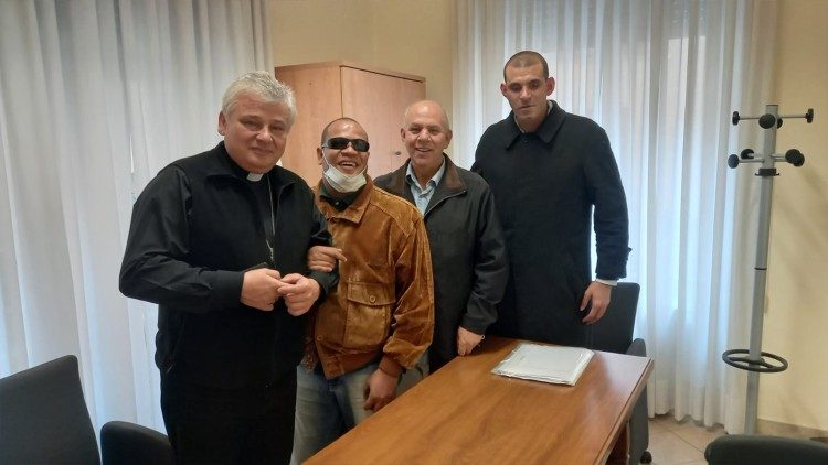 Visita ao cardeal Konrad Krajewski