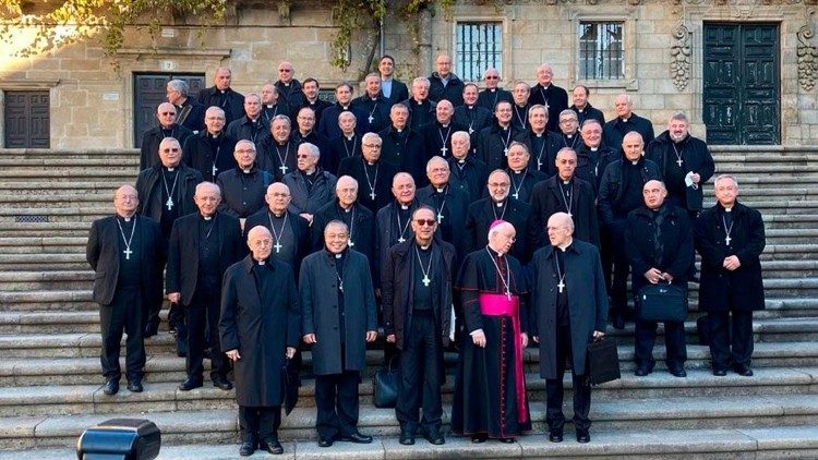 La Asamblea Plenaria de la Conferencia episcopal española concluye con una peregrinación a Santiago de Compostela, que celebra el Año jubilar Jacobeo