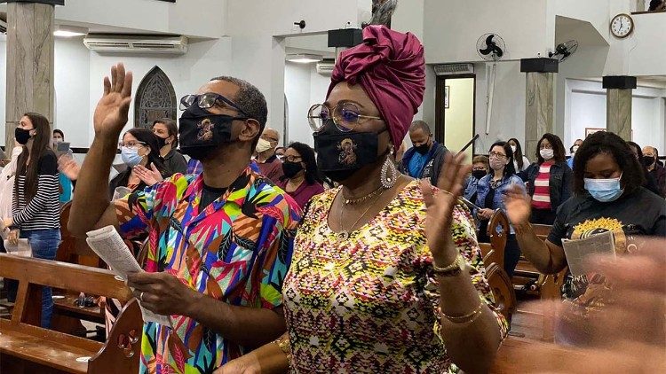 Santa Missa no Santuário de Nossa Senhora do Perpétuo 
