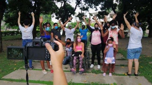 Personne ne peut refuser les sacrements aux personnes handicapées