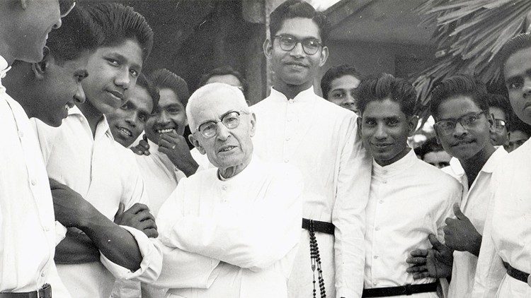 La Familia Paulina creada por el beato Santiago Alberione está presente en más de 70 países en los 5 continentes.