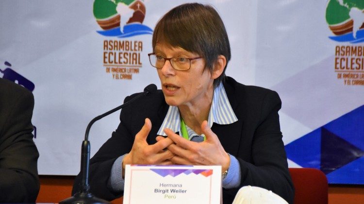 Assembleia Eclesial - irmã Birgit Weiler 