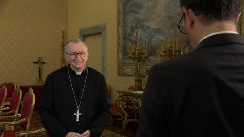 Parolin: il Papa sarà pellegrino di unità e fraternità