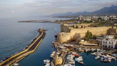 De Jerusalém a Chipre: a ilha de Barnabé, Paulo e Lázaro