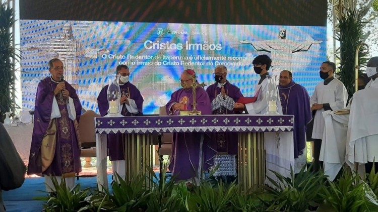 Celebra&ccedil;&atilde;o eucar&iacute;stica