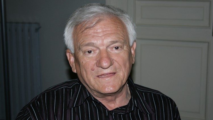 Il generale serbo Jovo Divjak