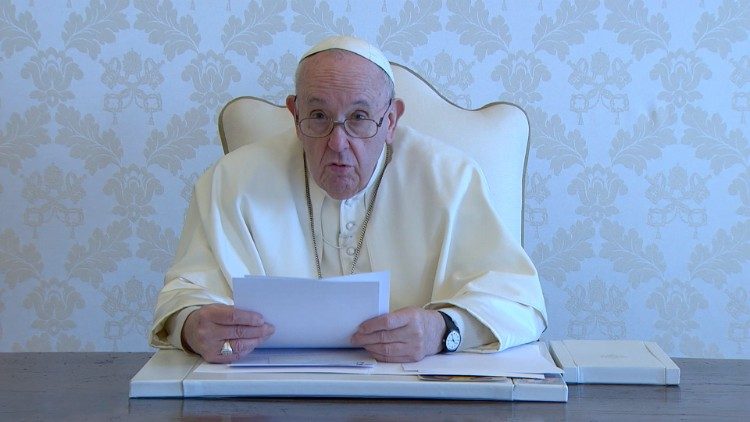 2021.04.15-VMSG-PAPA-VESCOVI-BRASILE.jpg