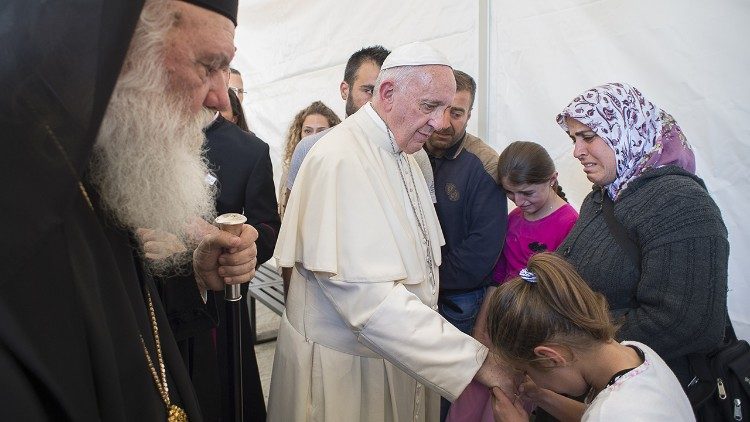 Il viaggio del Papa a Lesbo, nel 2016