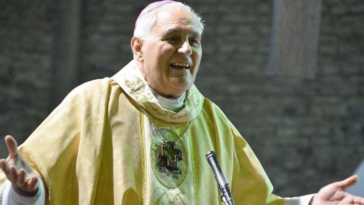 Imagen de archivo: Monseñor Melani.