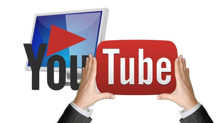 YouTube: 16 anni fa il primo video caricato in rete