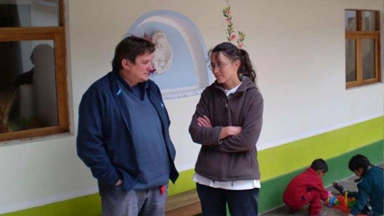 Nadia De Munari nella missione dell'Operazione Mato Grosso in Perù