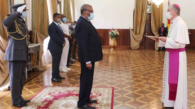 Apresentação das Cartas Credenciais 