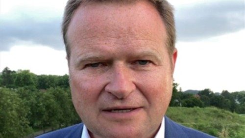 D: Neuer Religionsbeauftragter - auch Rabbiner gratulieren