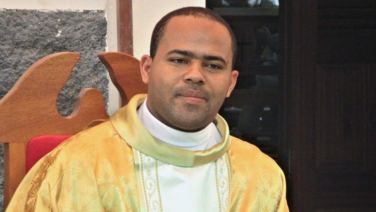 Padre José Júlio Fortes  