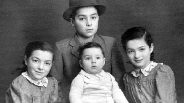 I fratelli Galandauer, Eugenio, Antonio e Cecilia, con Ignazio nato dopo la guerra. I Galandauer furono nascosti e salvati da Antonio Dalla Valle e dalla famiglia Tambini