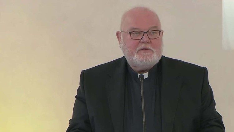 Kardinal Reinhard Marx bei einer Pressekonferenz in München