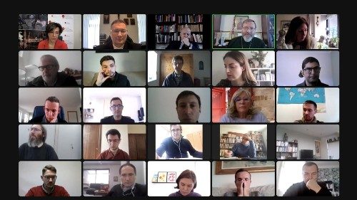 Ucraina: l'aiuto della Chiesa a una popolazione che teme l'escalation militare