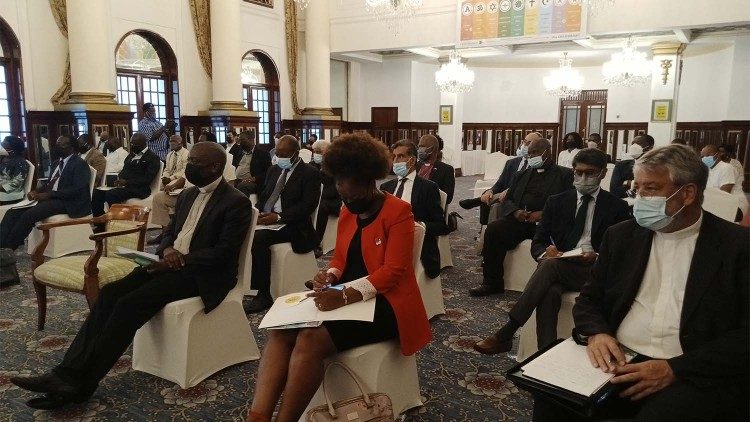 Líderes religiosos no Dia Internacional da Fraternidade Humana, em Maputo (Moçambique)