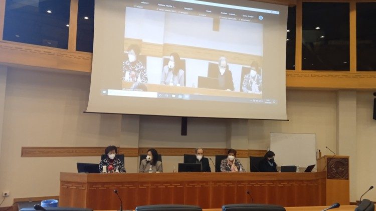 Conferencia de prensa presentación del Primer Congreso Internacional Interuniversitario sobre Doctoras de la Iglesia y Patronas del Europa