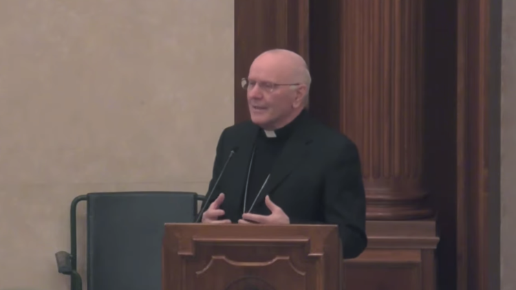 Il presidente dell'Apsa al convegno “Sorella economia” 