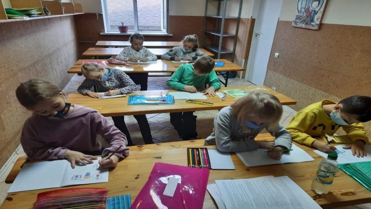 La "Casa de los Niños" es gestionada por las misioneras españolas en Kiev, Ucrania.
