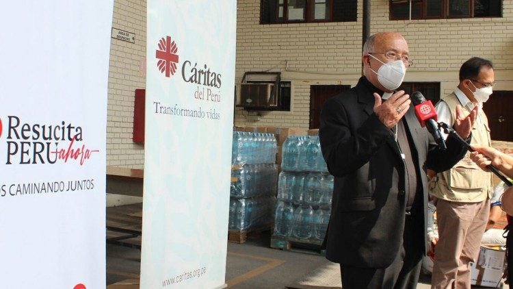 El cardenal Pedro Barreto anuncia la campaña Ayúdanos a ayudar en favor de las familias afectadas por el derrame petrolero