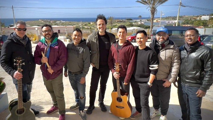 Il Gen Rosso a Lampedusa (foto di Michele Socci)
