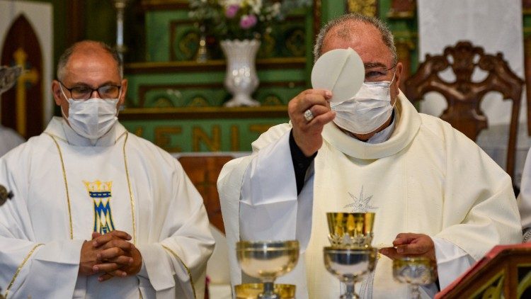 Santa Missa em Petrópolis