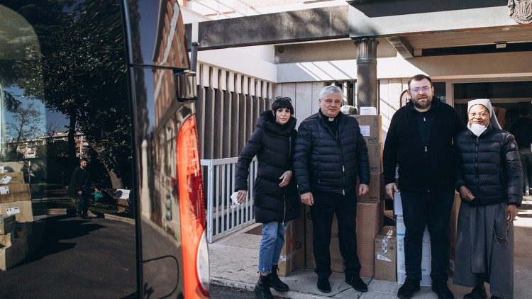 Il cardinale Krajewski a Santa Sofia