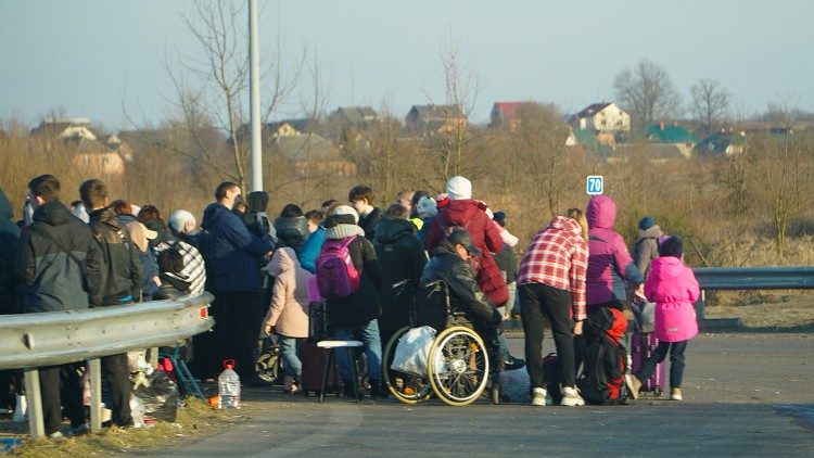 Abp Paglia: potrzebny jest nowy model relacji między narodami