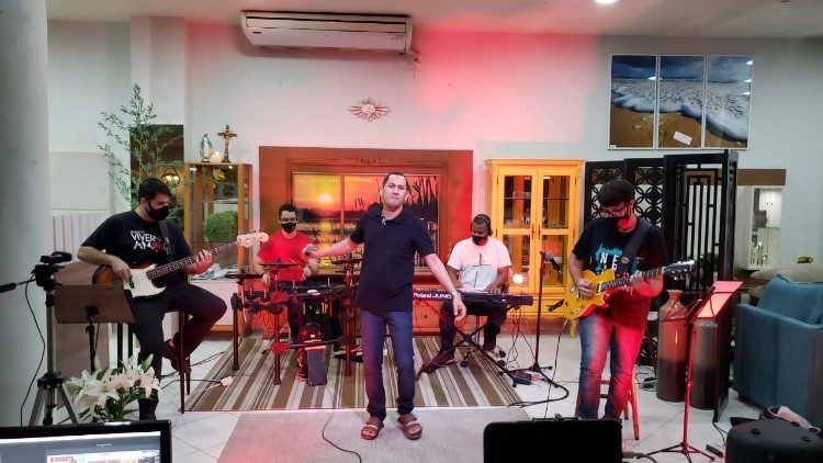 Minist&eacute;rio Viver no Amor, da Par&oacute;quia S&atilde;o Vicente de Paulo