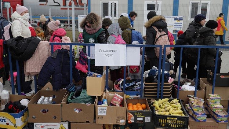 L'esodo dei profughi dall'Ucraina (archivio)