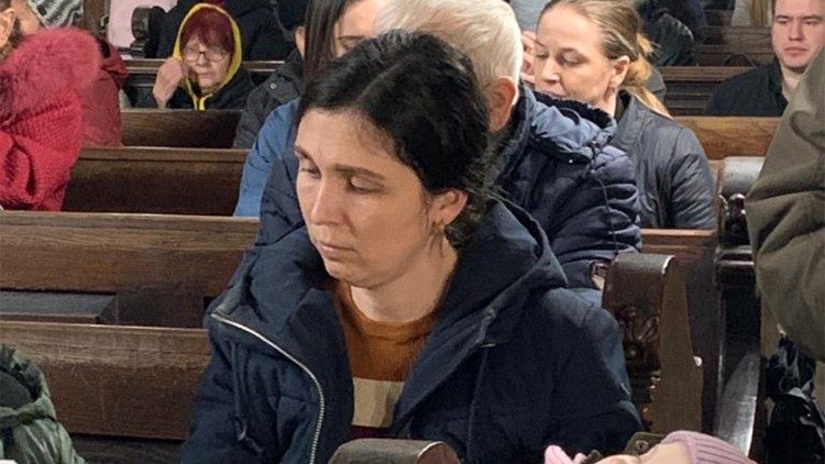 Fedeli slovacchi e ucraini nella cattedrale di Uzgorod