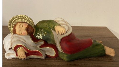 Francisco: San José, “un hombre fuerte y de silencio” 