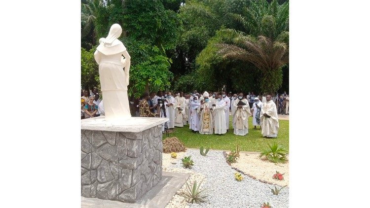 2022.03.23 Consecration de l'ICMA à Notre Dame de la Bonne Nouvelle