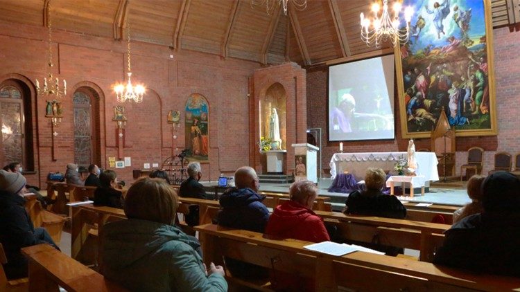 Покаянное богослужение и акт посвящения России и Украины Непорочному Сердцу Марии в Новосибирске