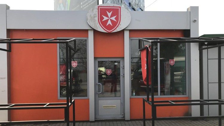 Інформаційний пункт Мальтійської служби допомоги на українсько-угорському кордоні