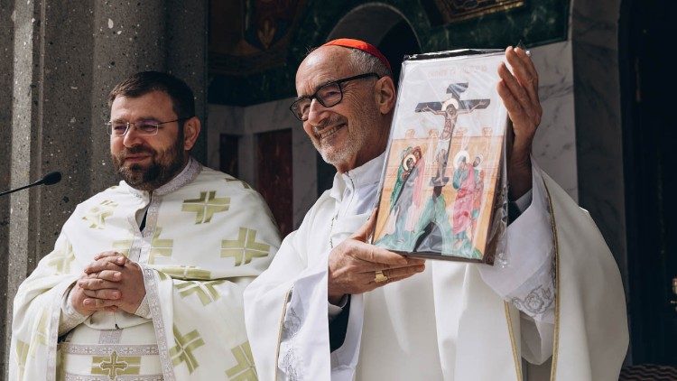 Kard. Michael Czerny w bazylice ukraińskiej św. Zofii w Rzymie