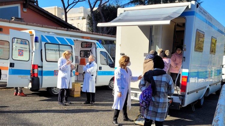 Il camper dell'Elemosineria