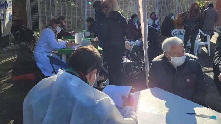 I medici e l'assistenza a chi ha necessità