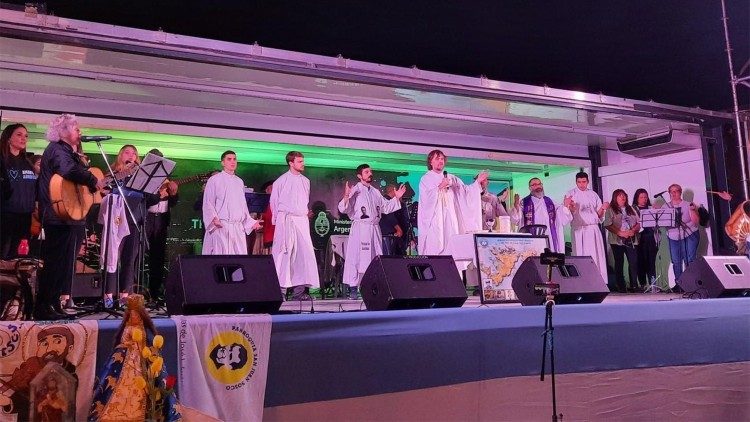 Misa en el Aniversario de la Guerra de las Malvinas