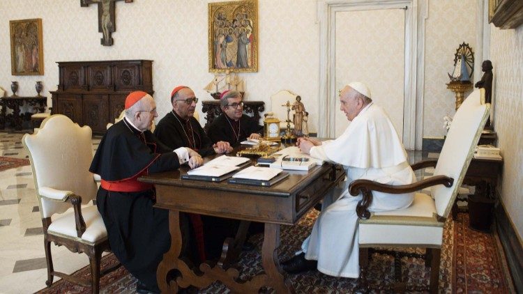 Le Pape reçoit en audience des membres de la Conférence épiscopale espagnole, le 7 avril 2022