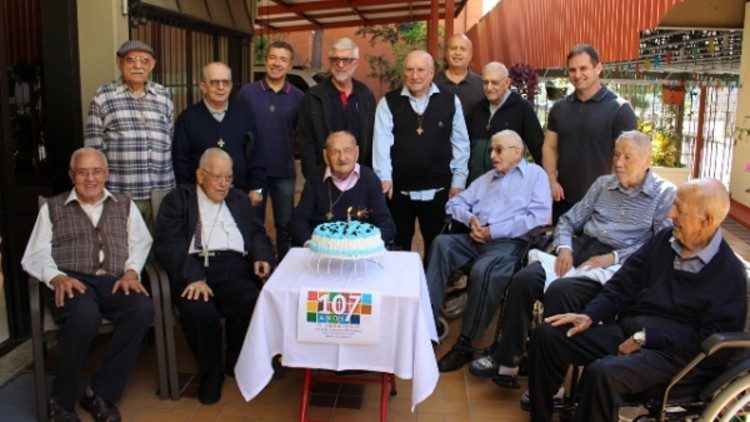 Padre ladislau quando completou 107 anos